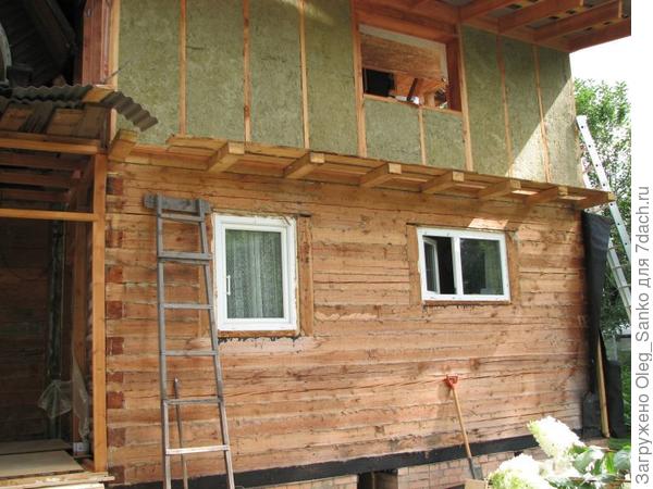Как утеплить наружную стену бревенчатого оштукатуренного дома минватой с последующей штукатуркой? ответы экспертов